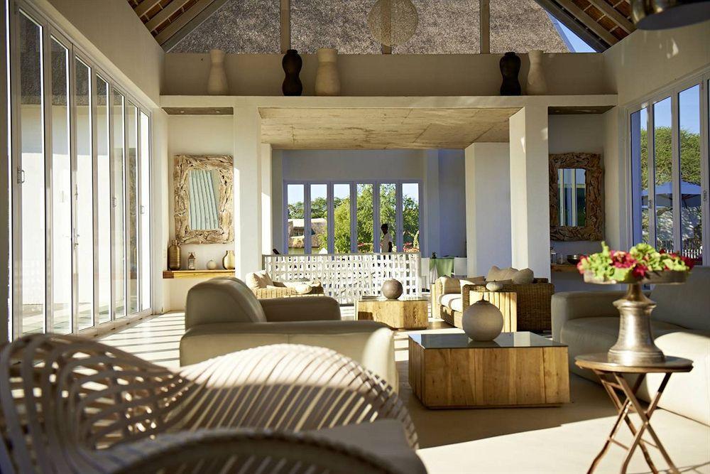 Emanya@Etosha Namutoni Exterior foto